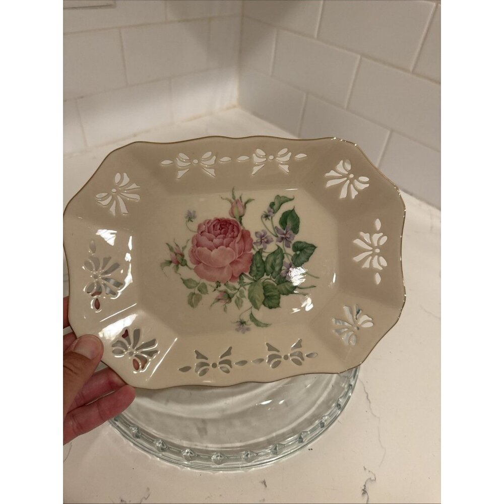 Victorian Rose Collection by Lenox Pierced Ribbon Rectangular Vanity Tray 9" USA